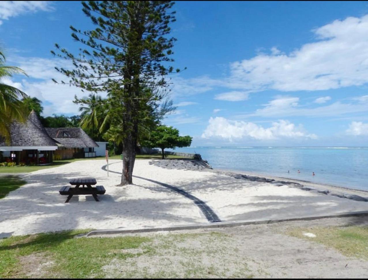 Tuatahi Beach Lodge Punaauia  Exterior photo